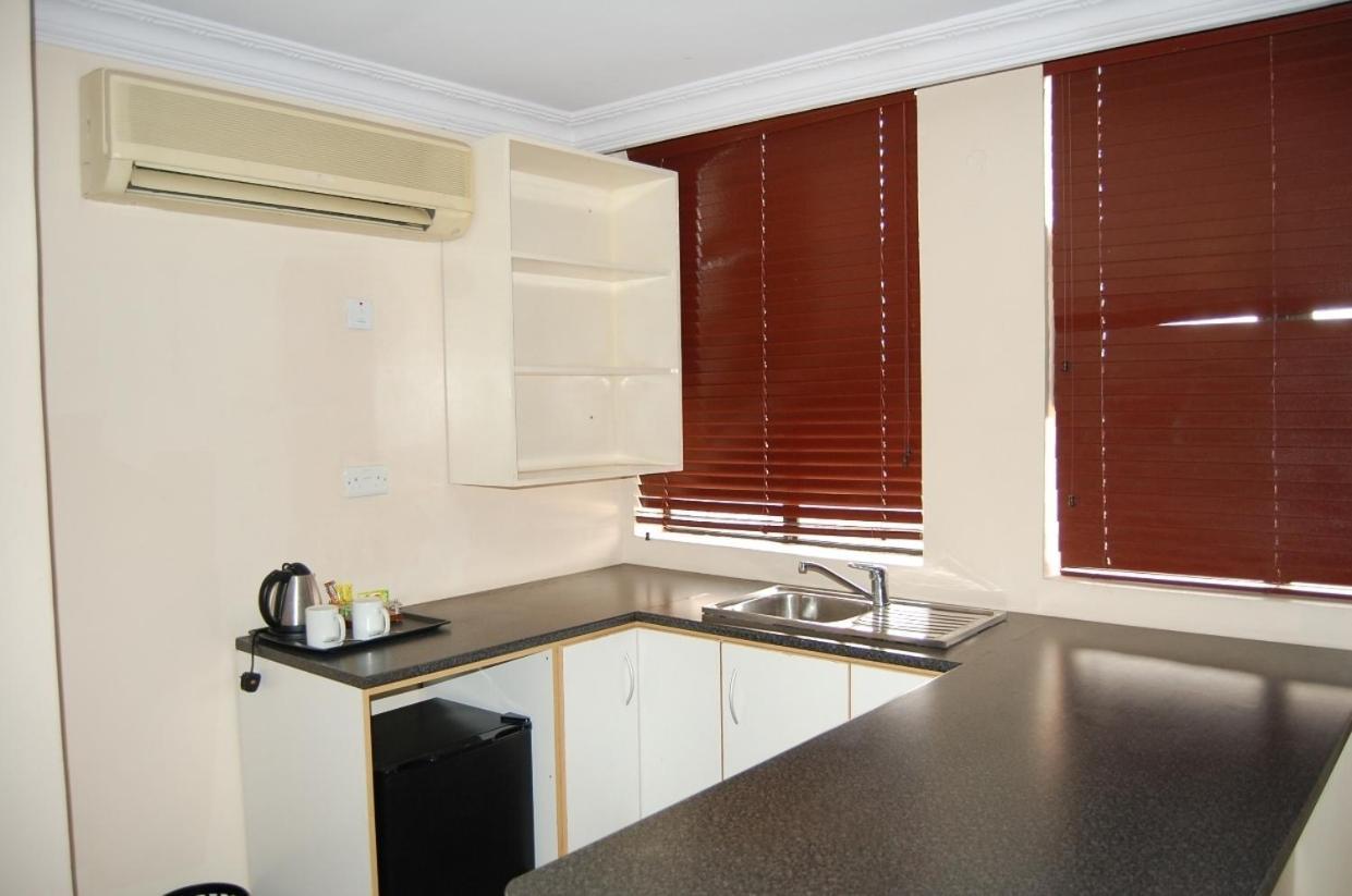 Owu Crown Hotel Ibadan Zimmer foto