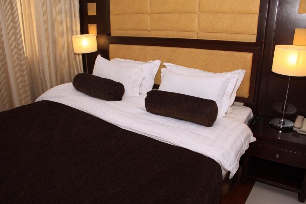 Owu Crown Hotel Ibadan Zimmer foto