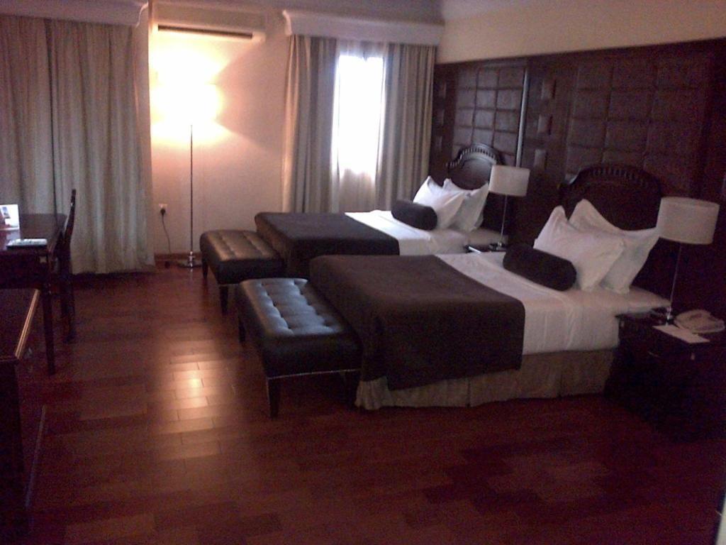 Owu Crown Hotel Ibadan Zimmer foto